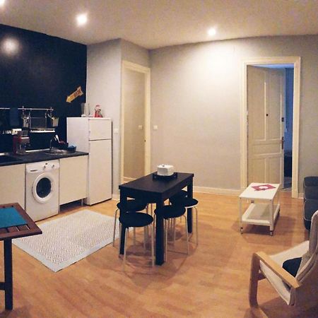 Vivienda Turistica Centrica Junto Al Museo Con Wifi Apartment Bilbao Exterior foto